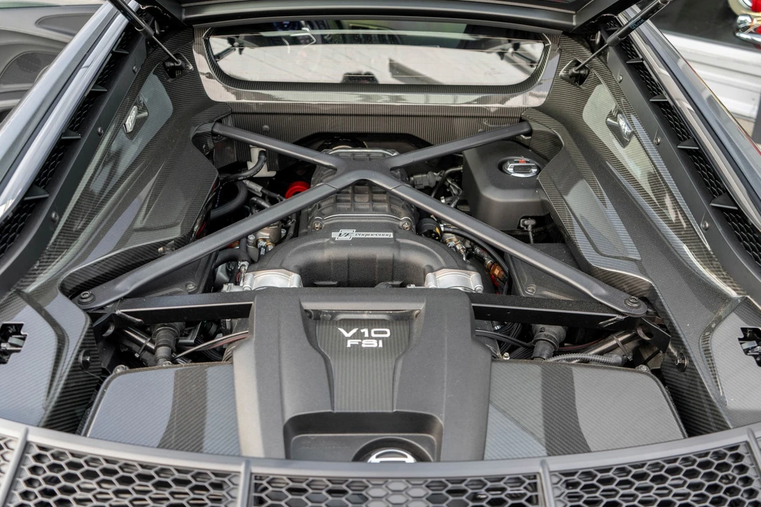2017 Audi 4S R8 - Image 30 of 31