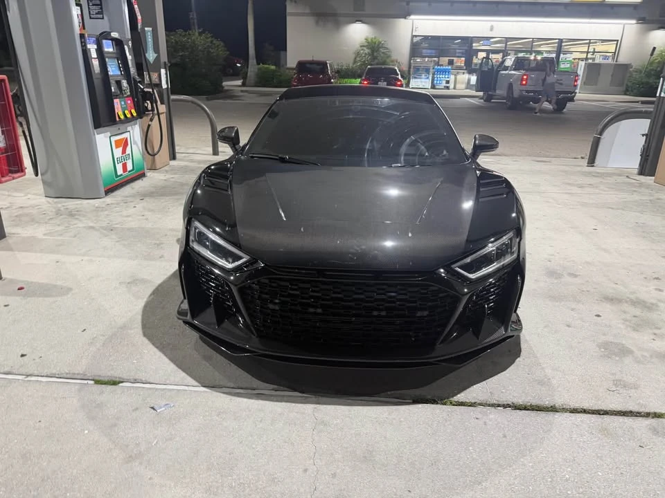 2017 Audi 4S R8 - Image 4 of 8
