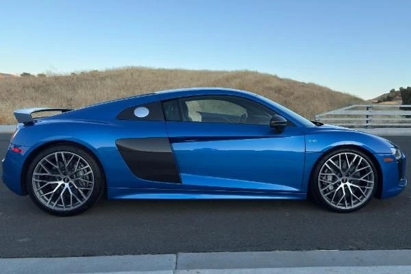 2017 Audi 4S R8 - Image 4 of 21