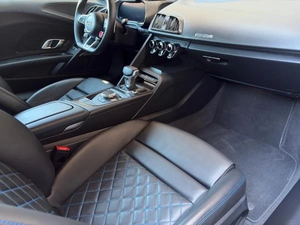 2017 Audi 4S R8 - Image 17 of 21