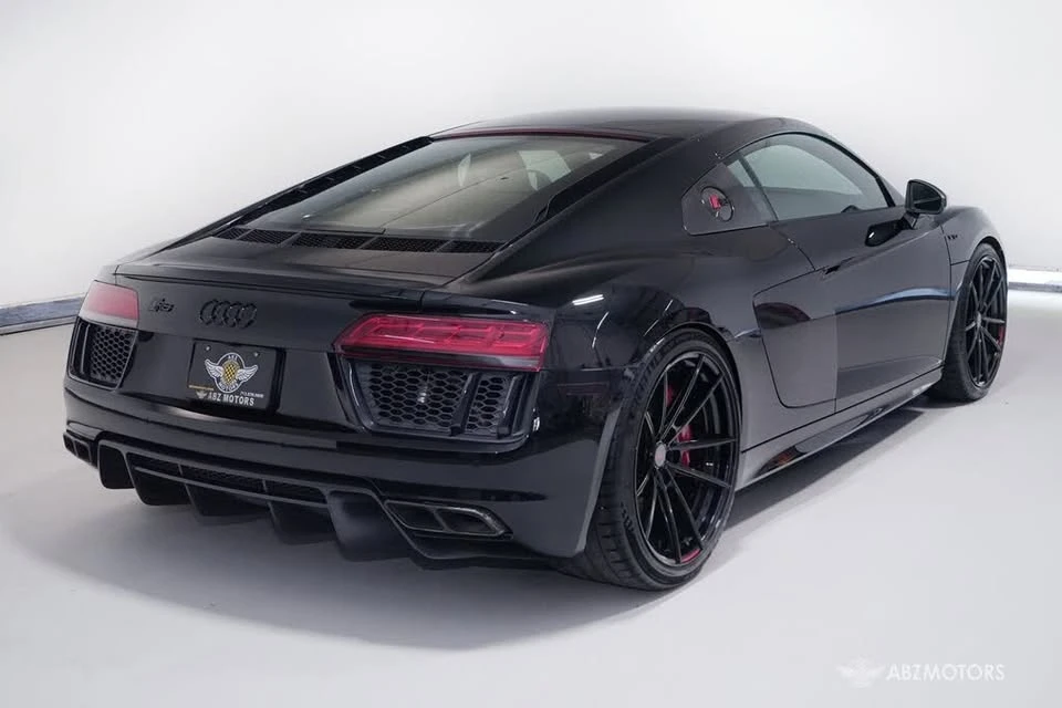 2017 Audi 4S R8 - Image 5 of 20