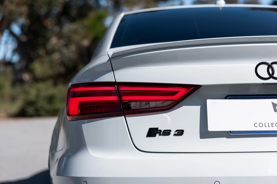 2017 Audi 8V RS3 - Image 11 of 31