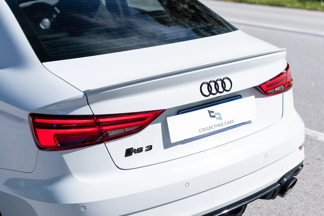 2017 Audi 8V RS3 - Image 14 of 31