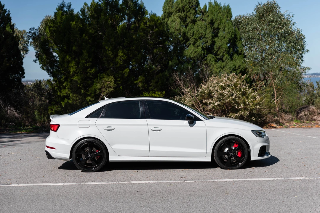 2017 Audi 8V RS3 - Image 4 of 31