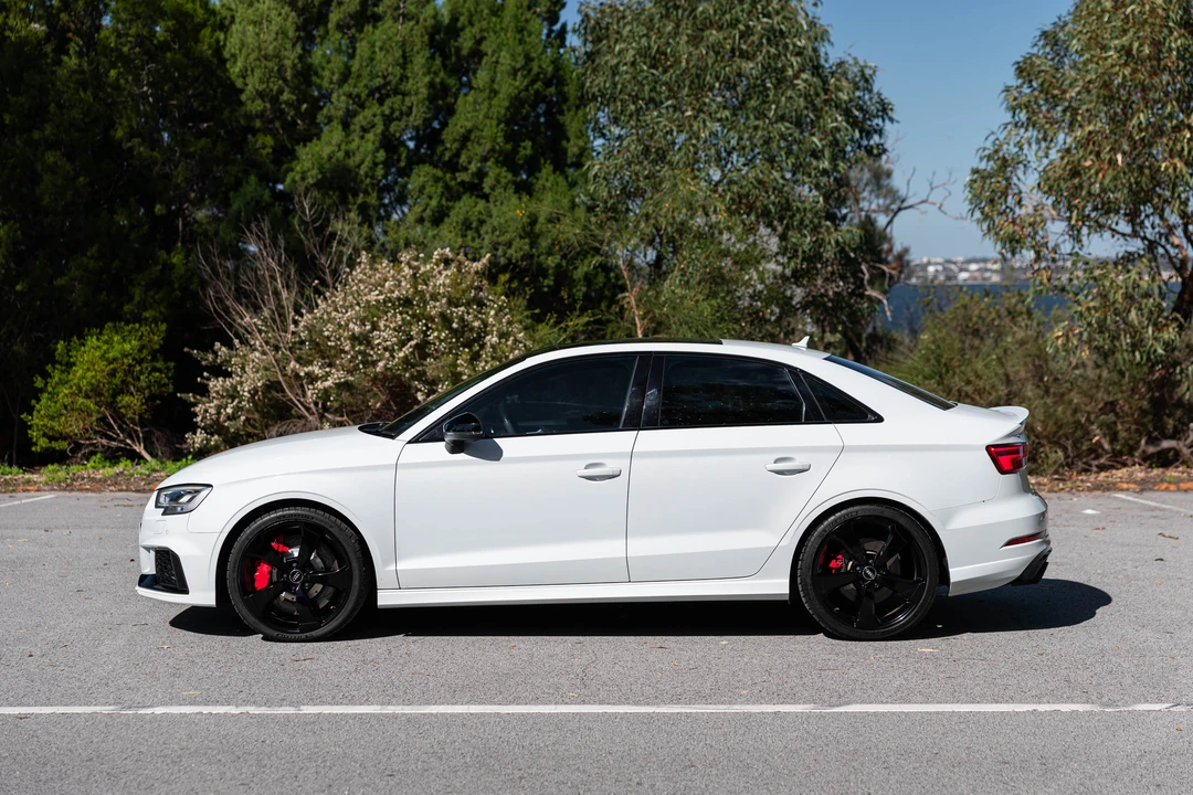2017 Audi 8V RS3 - Image 8 of 31