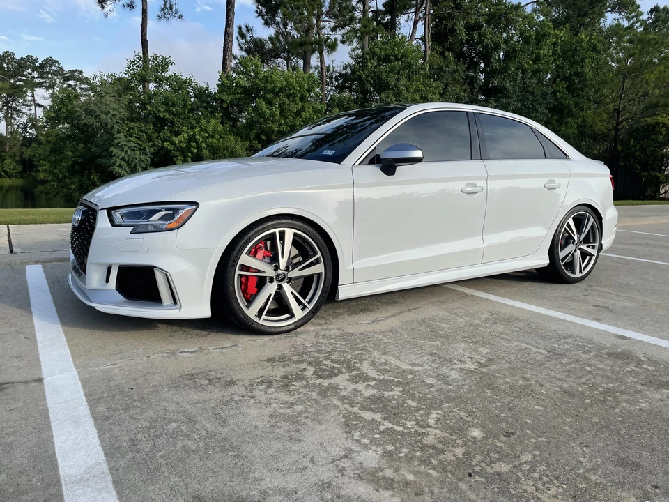 2017 Audi 8V RS3 - Image 12 of 31
