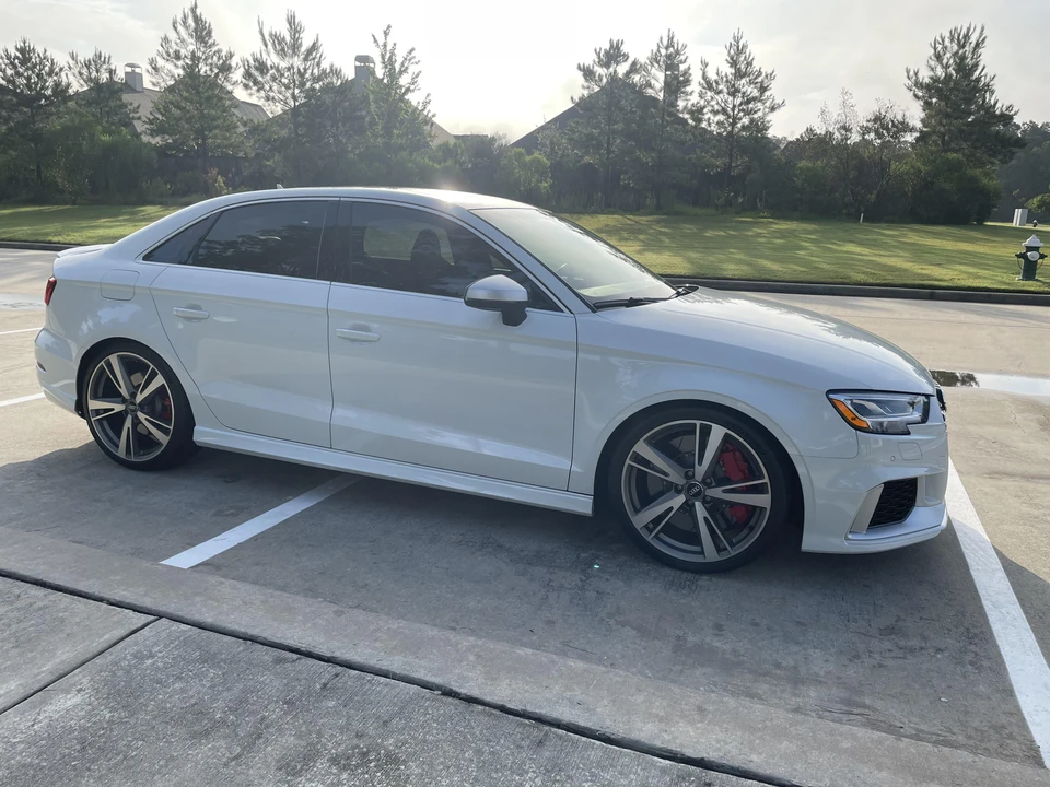 2017 Audi 8V RS3 - Image 24 of 31