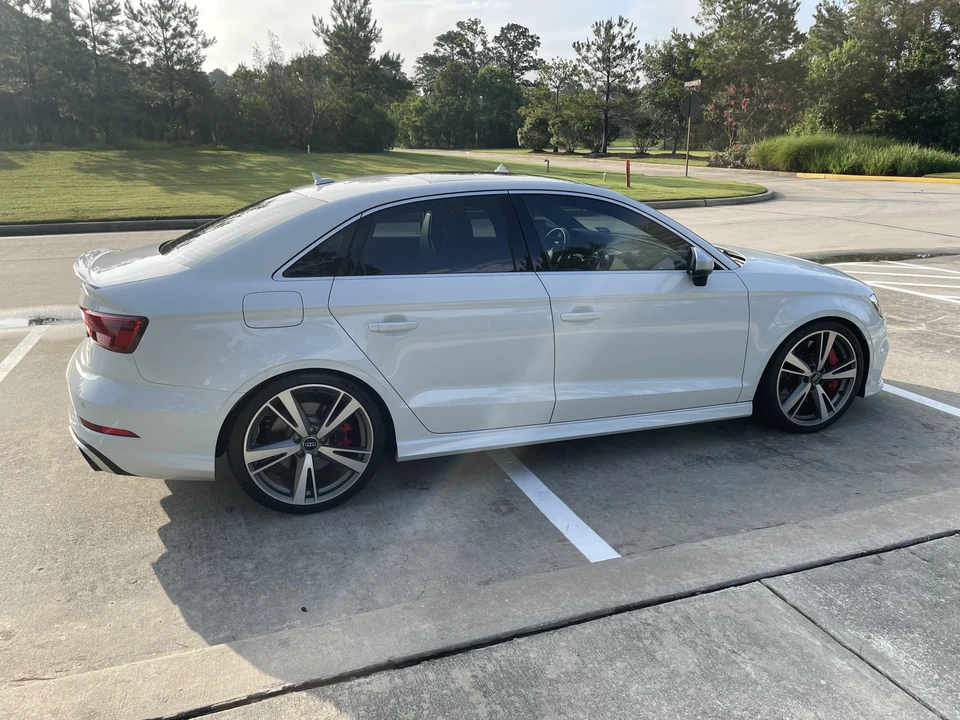 2017 Audi 8V RS3 - Image 22 of 31