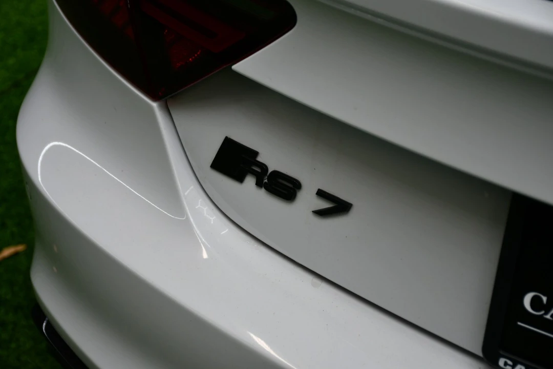 2017 Audi C7 RS7 - Image 11 of 21