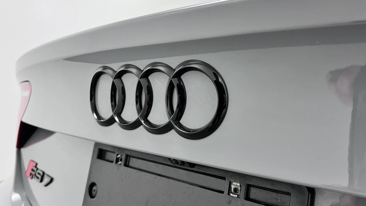 2017 Audi C7 RS7 - Image 29 of 31