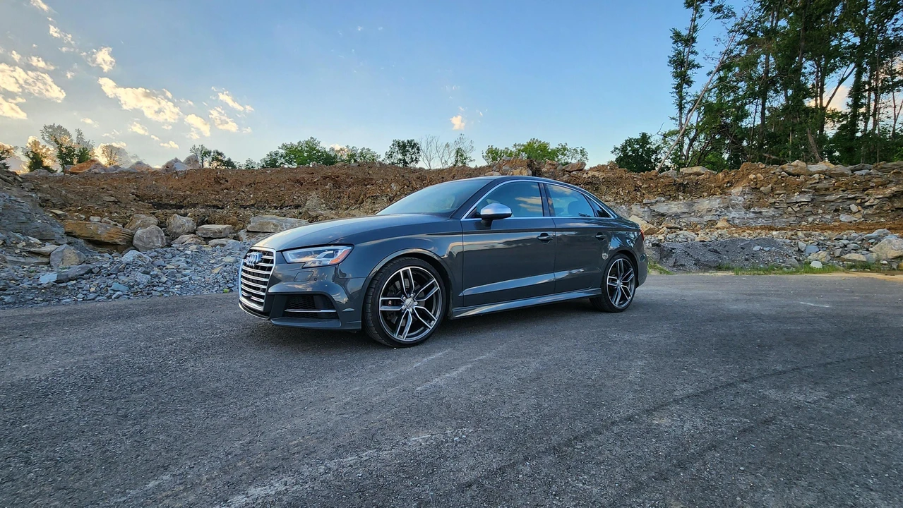 2017 Audi 8V S3 - Image 12 of 31