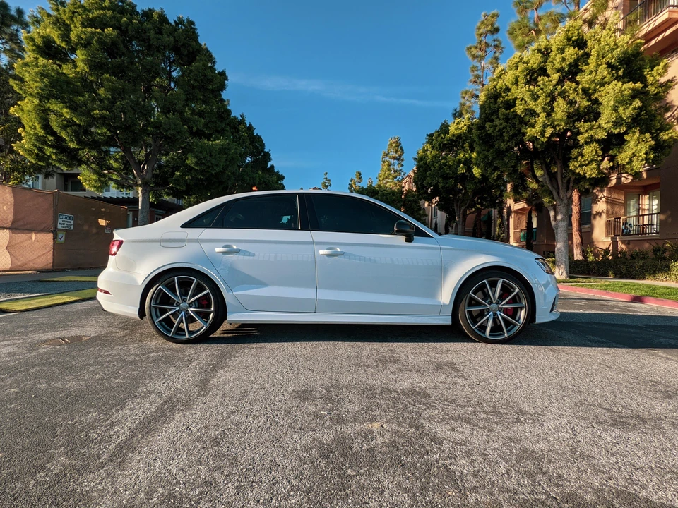 2017 Audi 8V S3 - Image 12 of 31