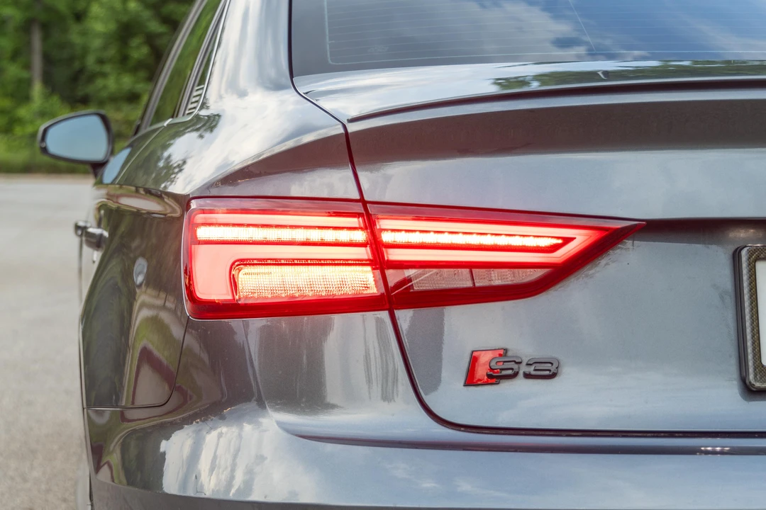 2017 Audi 8V S3 - Image 17 of 31