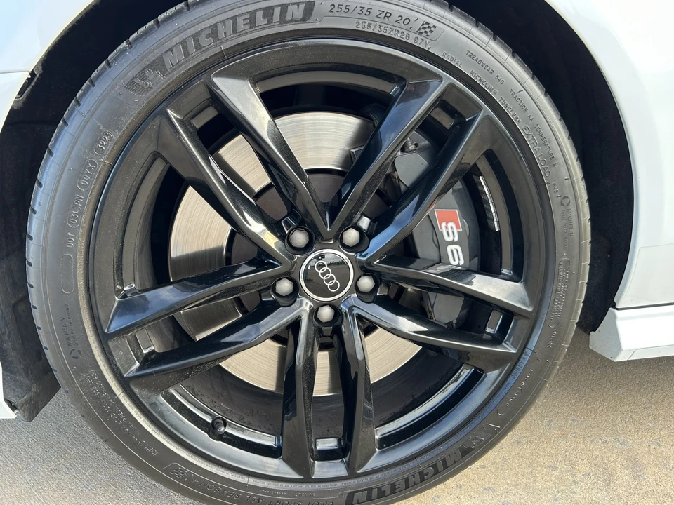 2017 Audi C7 S6 - Image 16 of 31