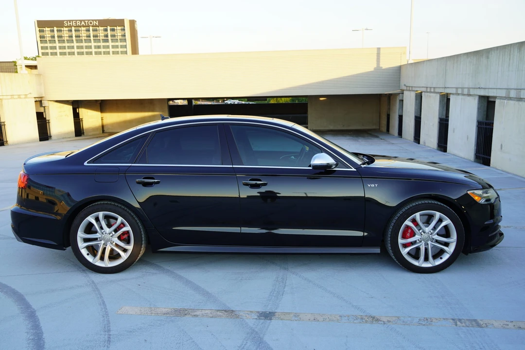 2017 Audi C7 S6 - Image 16 of 31