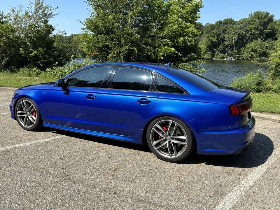 2017 Audi C7 S6 - Image 16 of 31