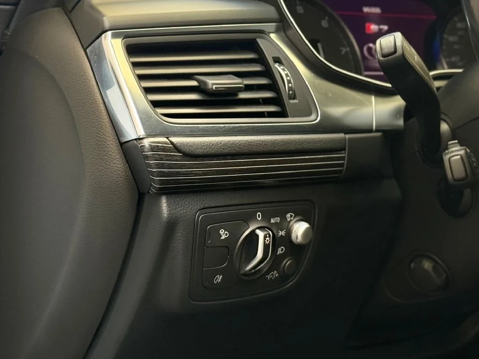 2017 Audi C7 S7 - Image 19 of 21