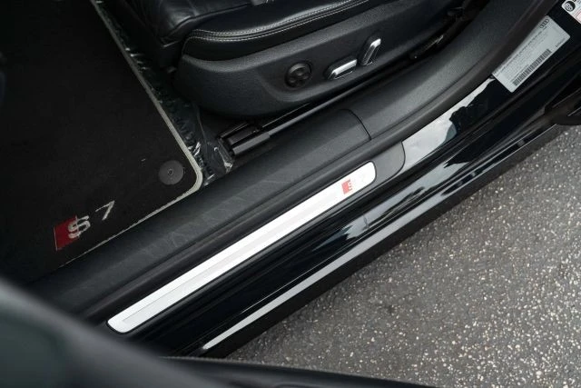 2017 Audi C7 S7 - Image 16 of 21
