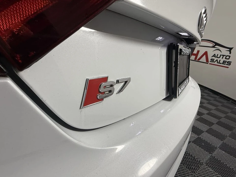 2017 Audi C7 S7 - Image 15 of 21