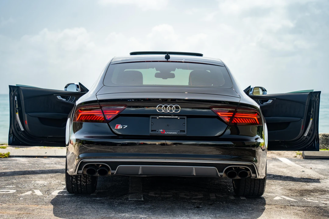 2017 Audi C7 S7 - Image 10 of 31