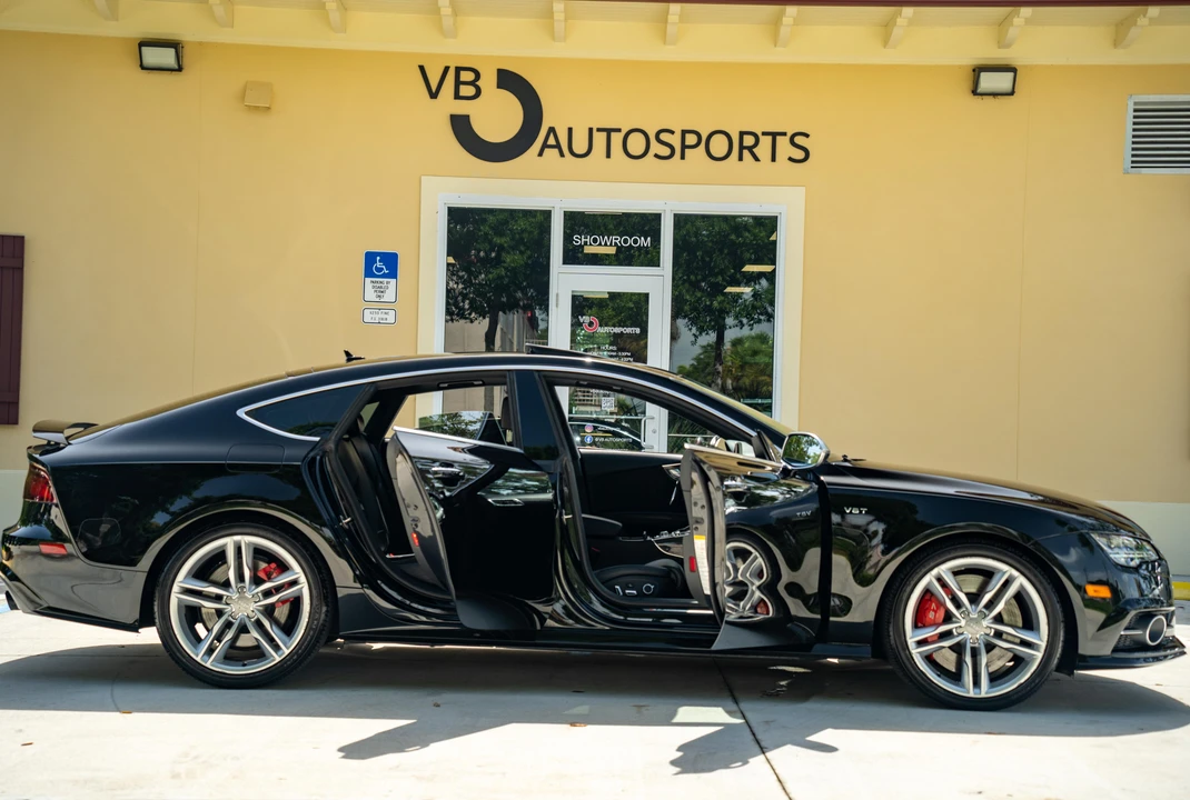 2017 Audi C7 S7 - Image 14 of 31