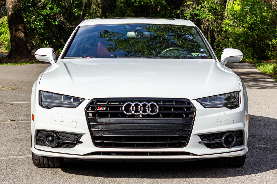 2017 Audi C7 S7 - Image 2 of 31