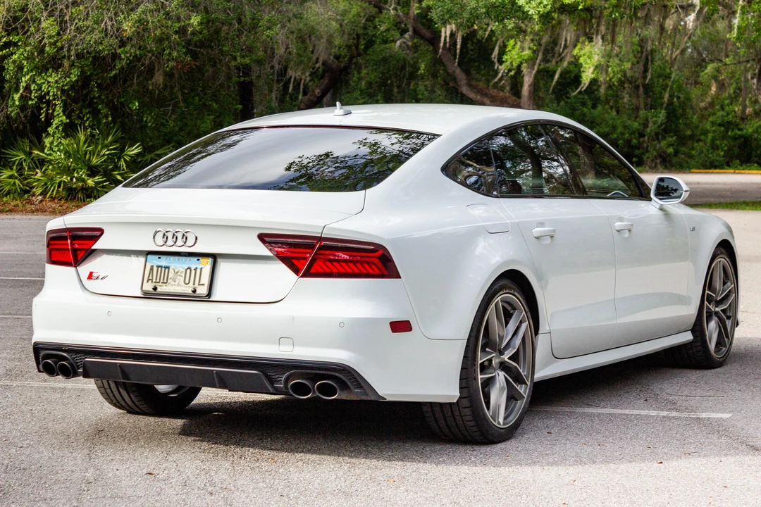 2017 Audi C7 S7 - Image 4 of 31