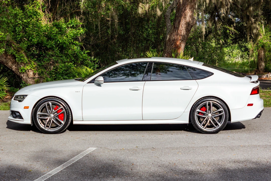2017 Audi C7 S7 - Image 7 of 31