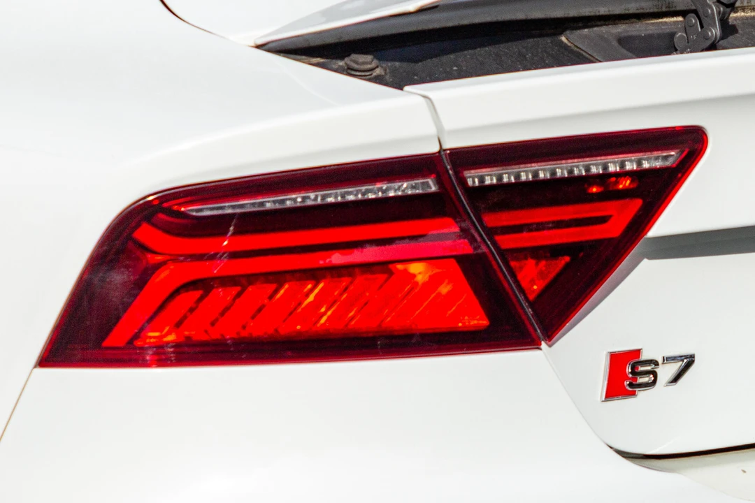 2017 Audi C7 S7 - Image 16 of 31