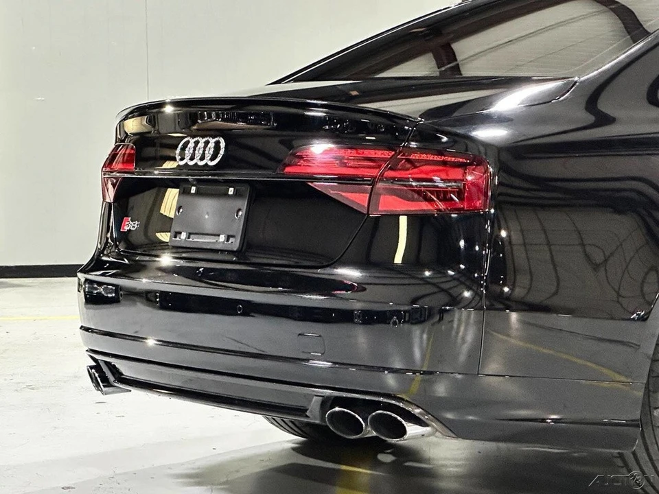 2017 Audi D4 S8 - Image 8 of 24