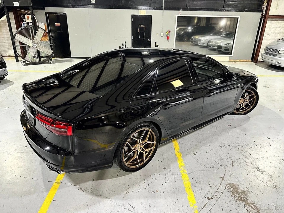 2017 Audi D4 S8 - Image 10 of 24
