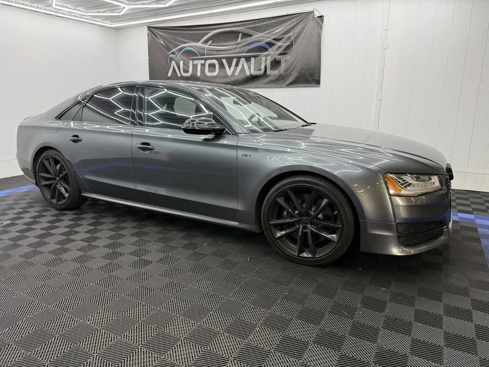 2017 Audi D4 S8 - Image 2 of 15