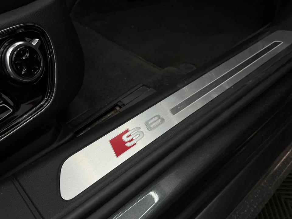 2017 Audi D4 S8 - Image 12 of 15