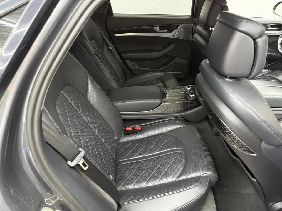 2017 Audi D4 S8 - Image 9 of 15
