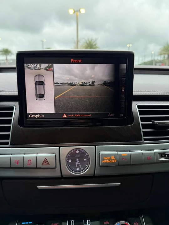 2017 Audi D4 S8 - Image 13 of 16