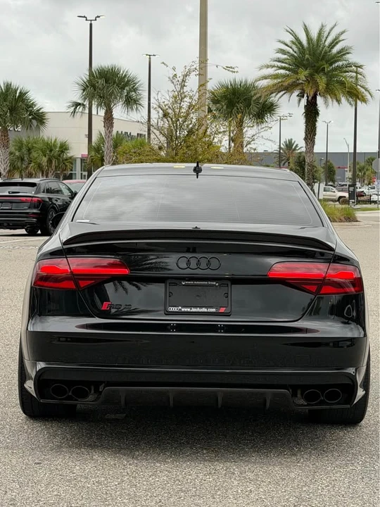 2017 Audi D4 S8 - Image 4 of 16