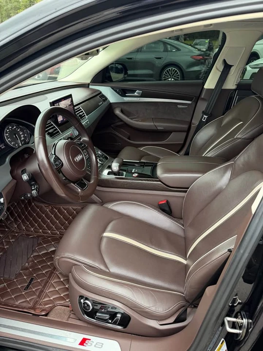 2017 Audi D4 S8 - Image 10 of 16