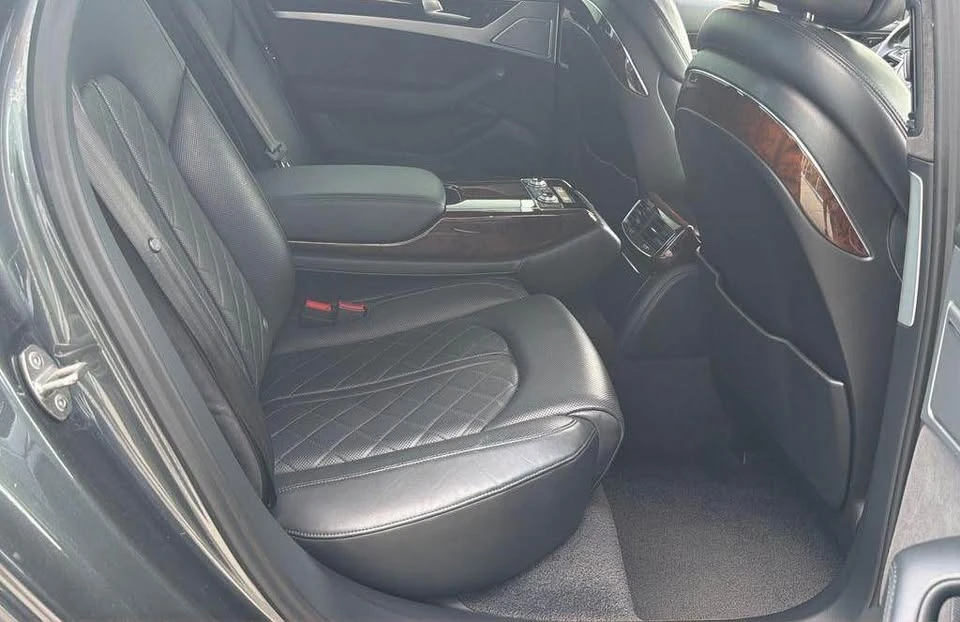 2017 Audi D4 S8 - Image 11 of 17
