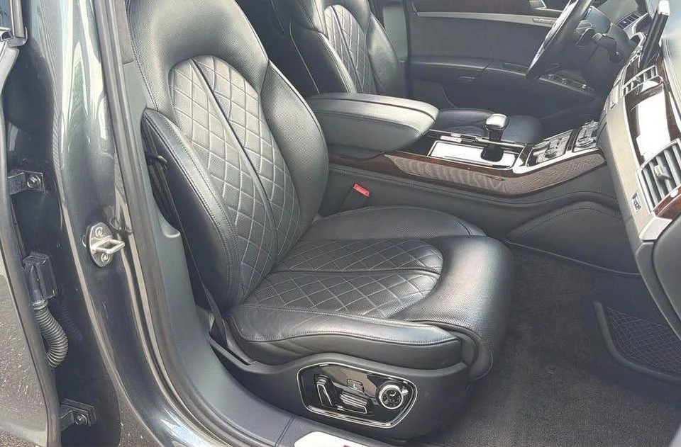 2017 Audi D4 S8 - Image 9 of 17