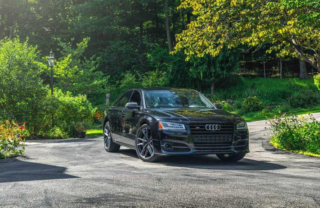 2017 Audi D4 S8 - Image 4 of 31