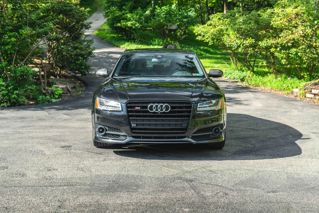 2017 Audi D4 S8 - Image 9 of 31