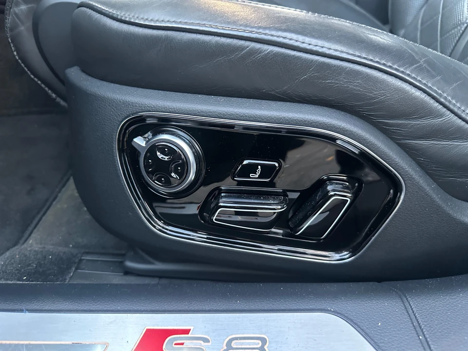 2017 Audi D4 S8 - Image 30 of 31