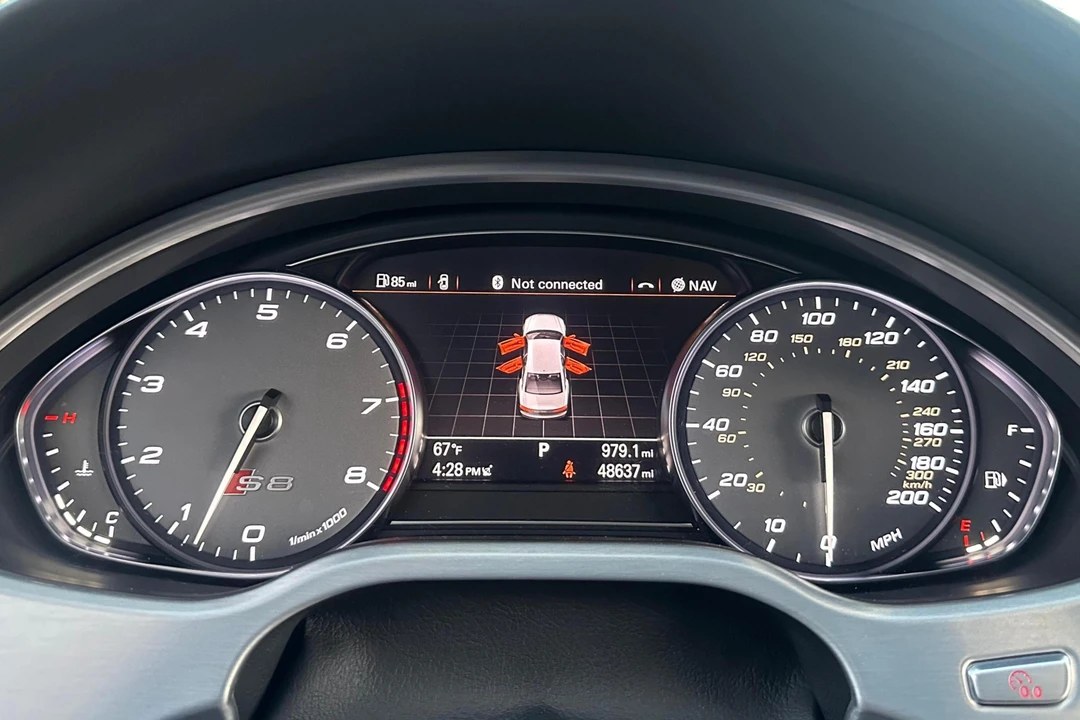 2017 Audi D4 S8 - Image 29 of 31