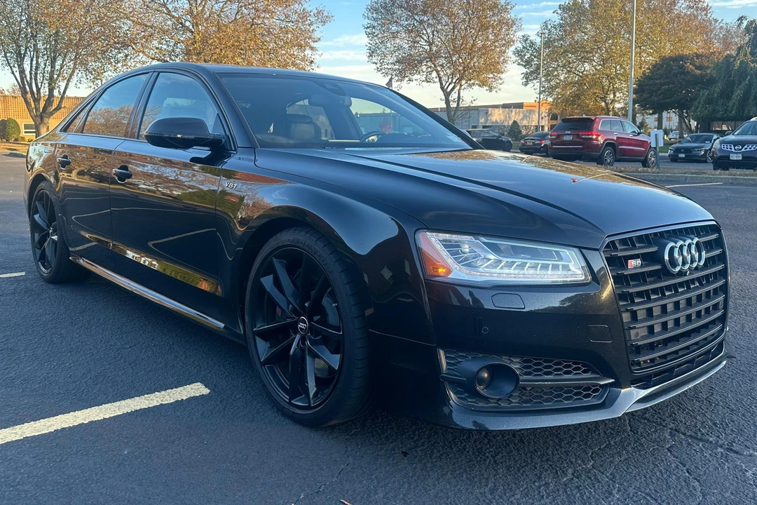 2017 Audi D4 S8 - Image 3 of 31