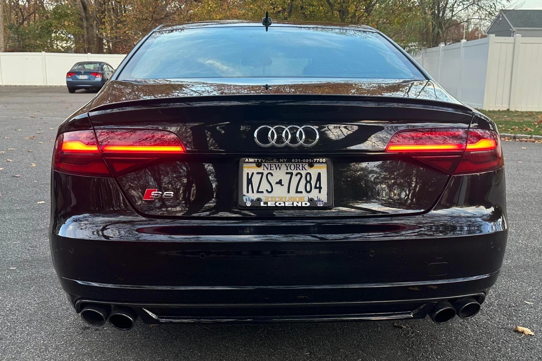 2017 Audi D4 S8 - Image 5 of 31