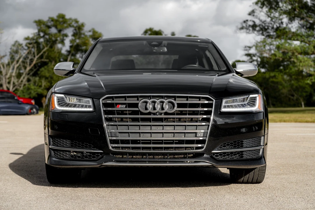 2017 Audi D4 S8 - Image 3 of 31