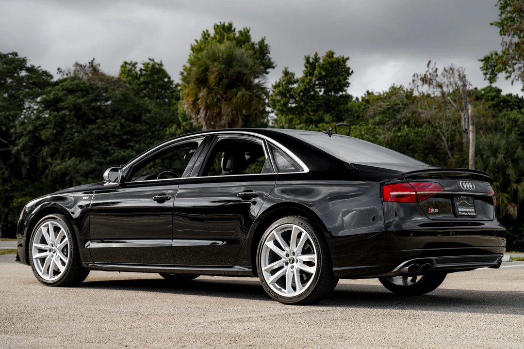 2017 Audi D4 S8 - Image 10 of 31
