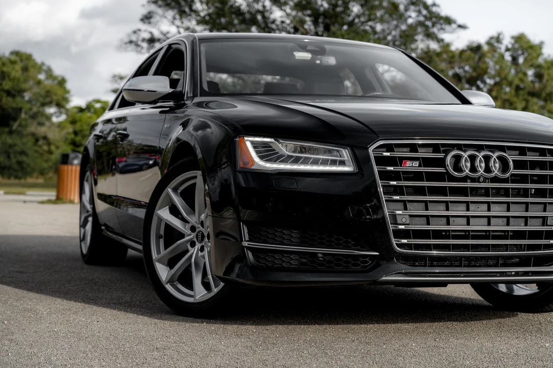 2017 Audi D4 S8 - Image 14 of 31