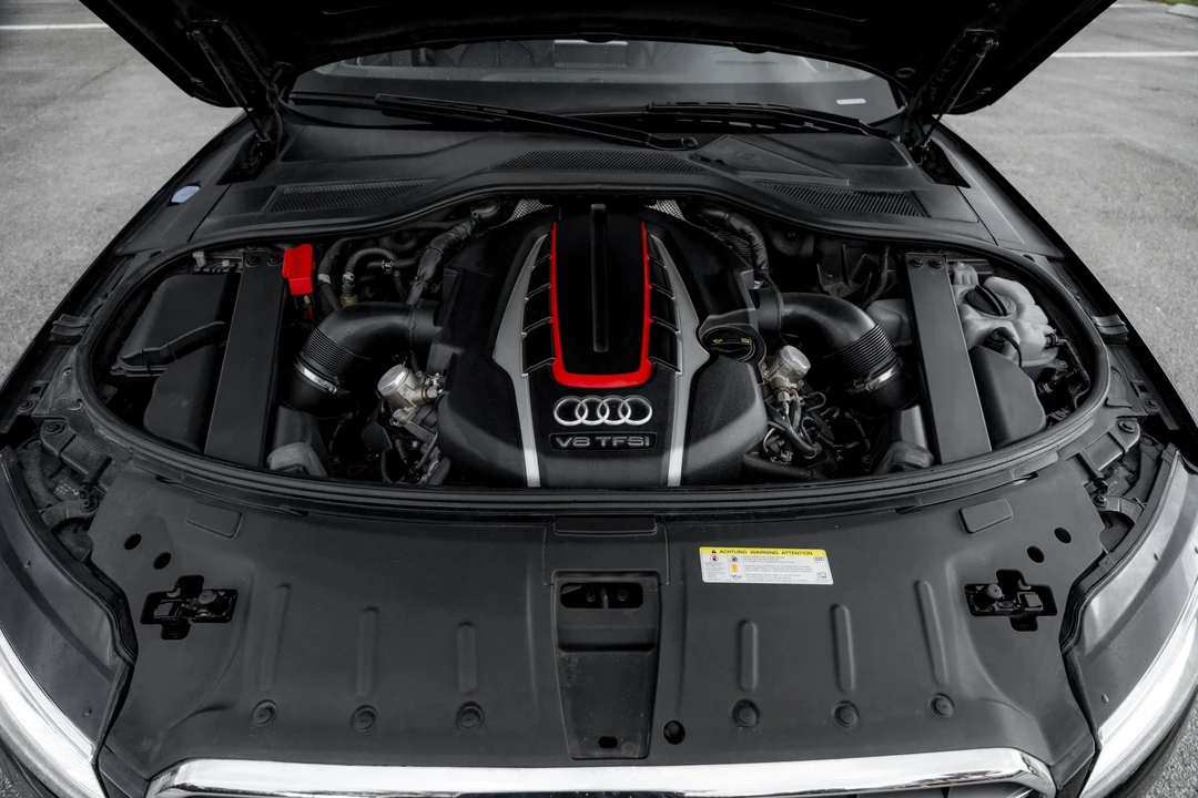 2017 Audi D4 S8 - Image 31 of 31
