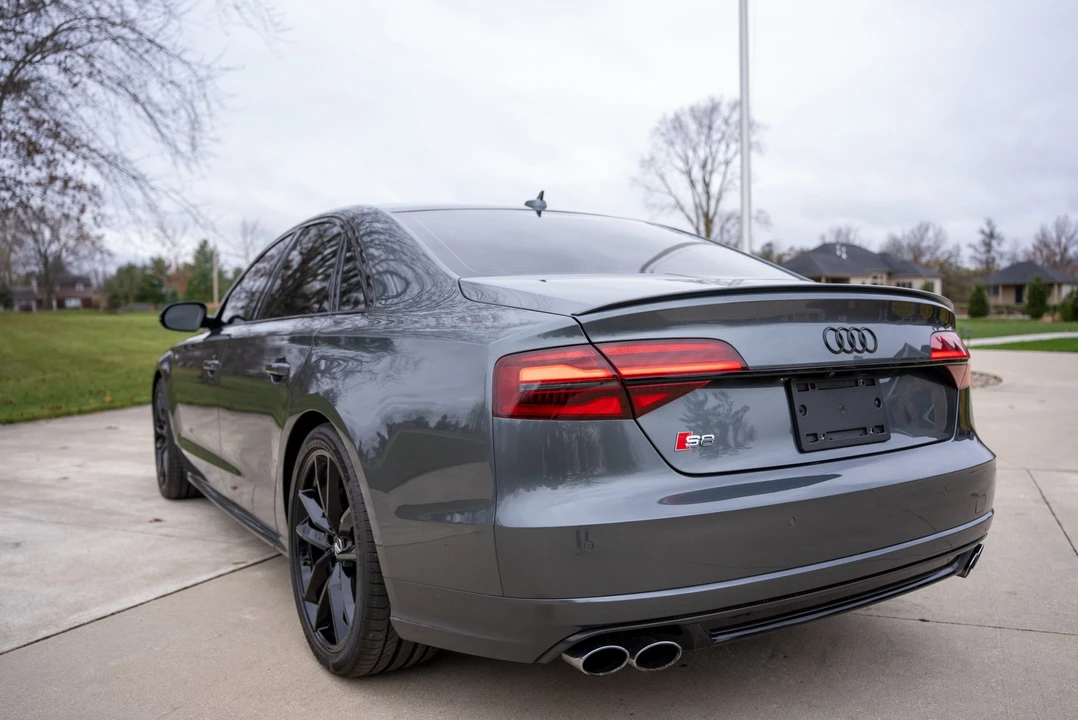 2017 Audi D4 S8 - Image 11 of 31
